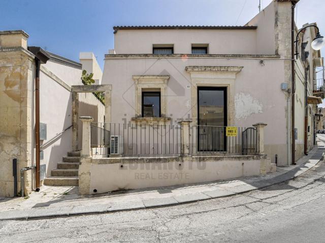 Appartamento in vendita a Noto, Sicilia