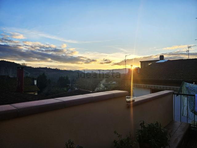 Appartamento in vendita a Castelfranco Piandiscò, Toscana