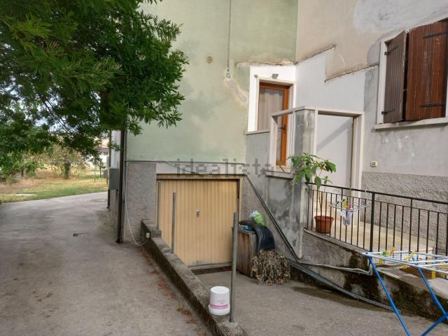 Appartamento in vendita a Ovest, Brenzone