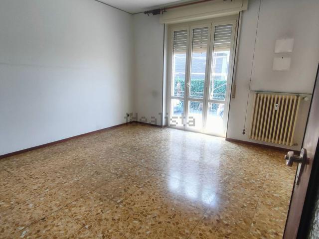 Appartamento in vendita a Pernate, Novara