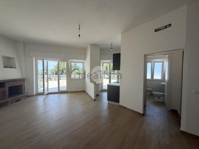Appartamento in vendita a Lido di Enea, Roma Capitale