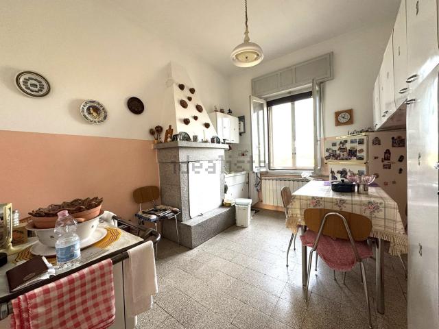 Appartamento in vendita a Trecastelli, Marche