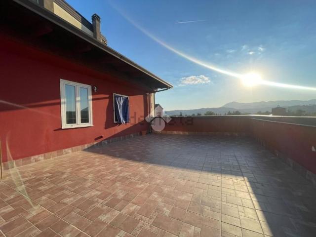 Appartamento in vendita a Benevento Ovest, Benevento