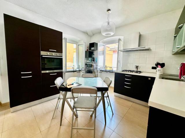 Appartamento in vendita a Lavagna, Liguria