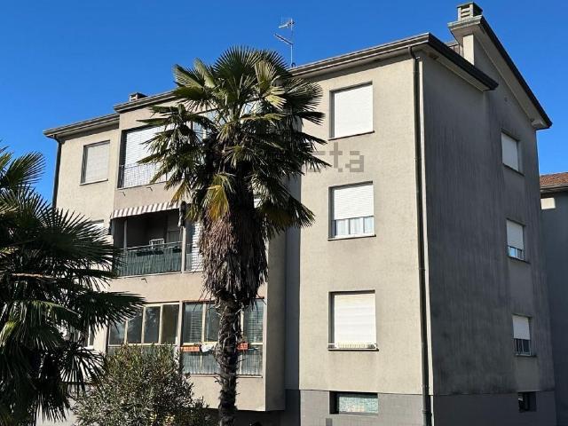 Appartamento in vendita a Lucinico / Ločnik / Luzinìs, Gorizia