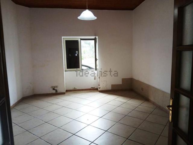 Appartamento in vendita a Salerno, Campania