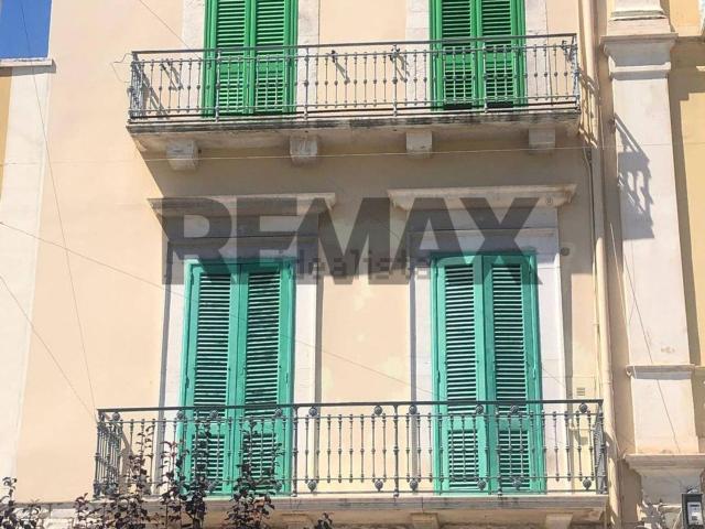 Appartamento in vendita a Giovinazzo, Bari