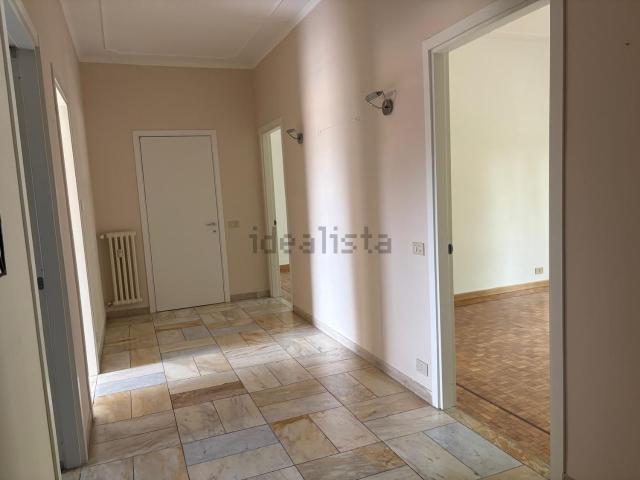 Appartamento in vendita a Saluzzo, Cuneo