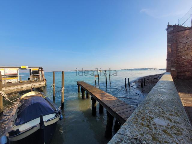 Appartamento in vendita a Venezia-Murano-Burano, Venezia