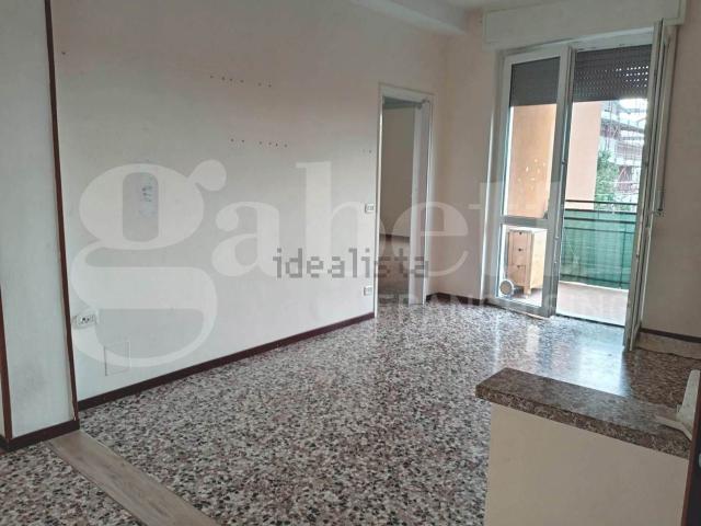 Appartamento in vendita a Biassono, Lombardia