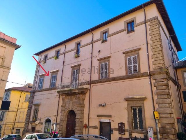 Appartamento in vendita a Caprarola, Lazio