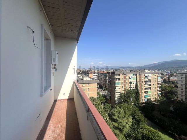 Attico in vendita a Quartiere 5, Firenze