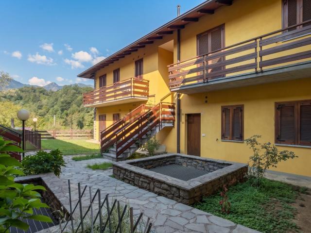 Appartamento in vendita a Selino Basso, Sant'Omobono Terme