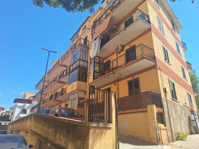 Appartamento in vendita a Reggio di Calabria, Reggio Calabria