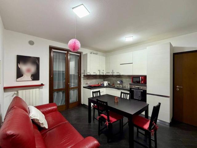 Appartamento in vendita a Cene, Bergamo