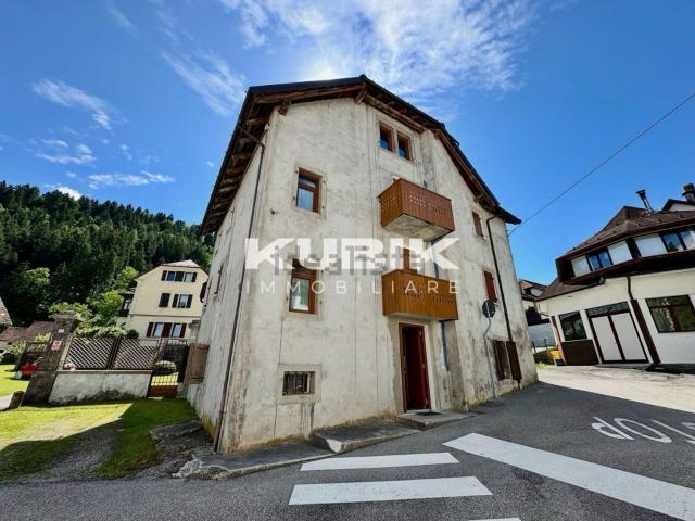 Appartamento in vendita a Ovaro, Friuli-Venezia Giulia