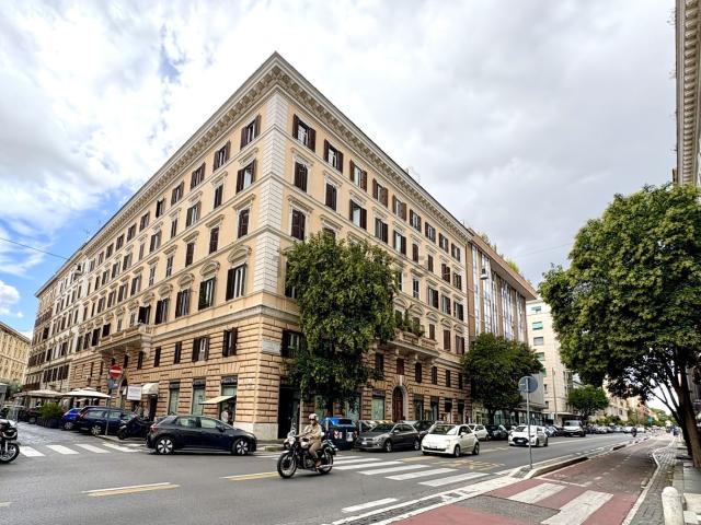 Appartamento in vendita a Municipio Roma I, Roma Capitale