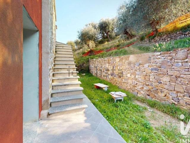 Appartamento in vendita a Civezza, Liguria