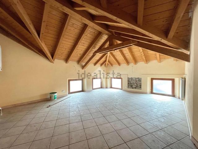 Appartamento in vendita a Piemonte, Novara