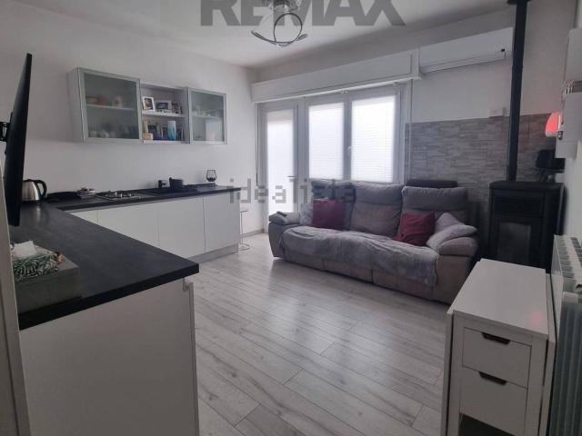 Appartamento in vendita a Comunità Montana Valli del Verbano, Luino