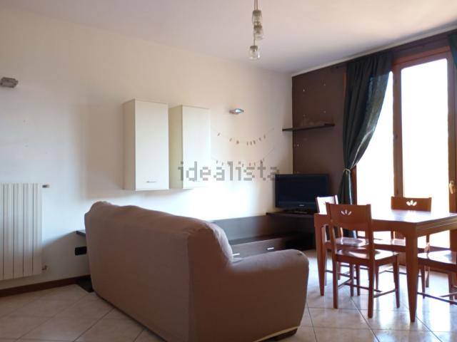 Appartamento in vendita a Cavenago Brianza, Lombardia
