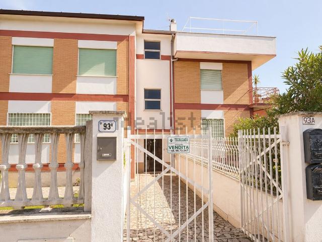 Appartamento in vendita a Villa Claudia, Roma Capitale