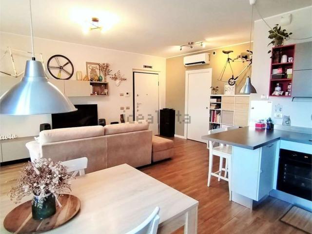 Appartamento in vendita a Sobborghi, Monza