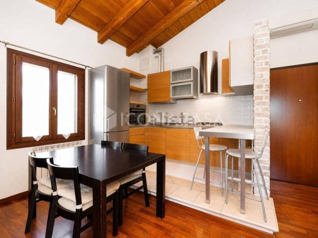 Appartamento in vendita a Quartiere Navile, Bologna