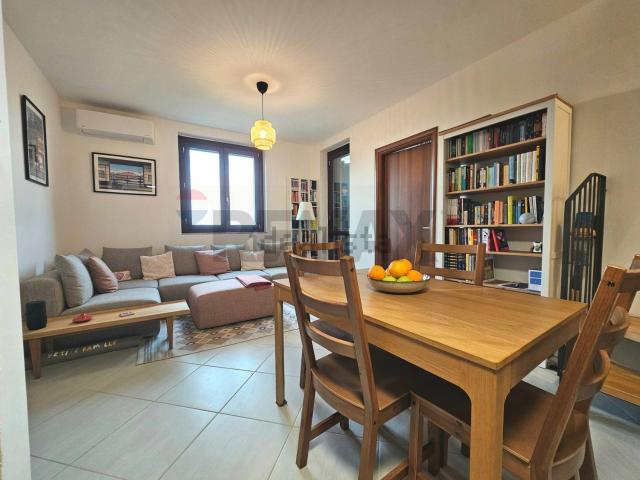 Appartamento in vendita a Borgarello, Lombardia