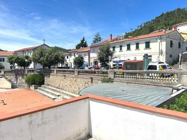 Appartamento in vendita a Rosignano Marittimo, Toscana