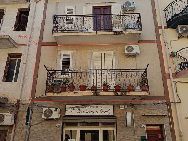 Appartamento in vendita a Campofelice Di Roccella, Sicilia