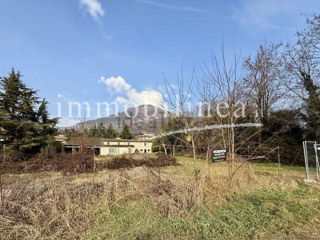 Appartamento in vendita a Rubiana, Caprino Veronese