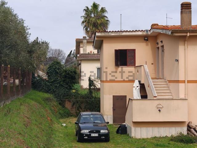 Appartamento in vendita a La Cogna, Aprilia