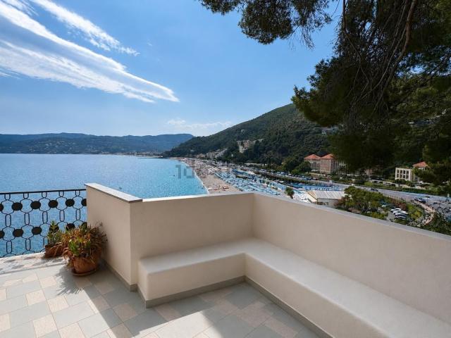 Appartamento in vendita a Merello, Bergeggi
