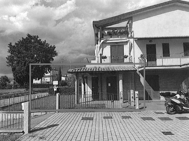 Appartamento in vendita a Palazzo Del Pero, Toscana