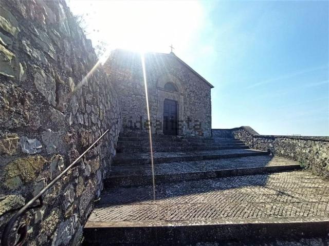 Appartamento in vendita a Larderello, Toscana