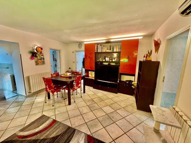 Appartamento in vendita a Trinità, Camporosso