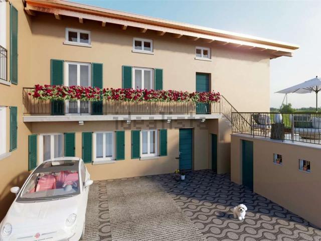 Appartamento in vendita a Galbiate, Lombardia