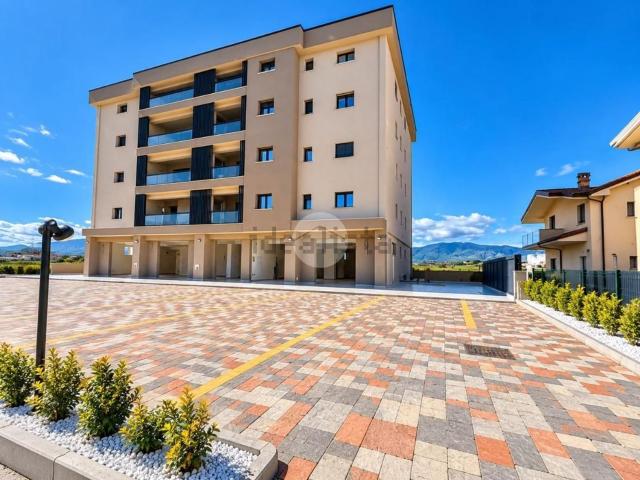 Appartamento in vendita a Luzzi, Cosenza