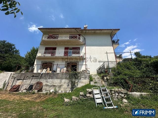 Appartamento in vendita a Vinchiaturo, Molise