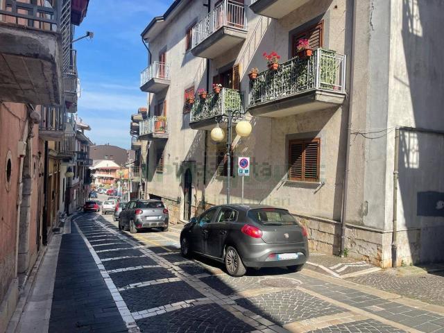 Appartamento in vendita a Capocastello, Mercogliano