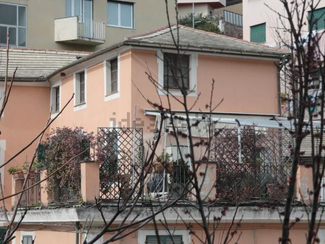 Appartamento in vendita a Levante, Serra Riccò