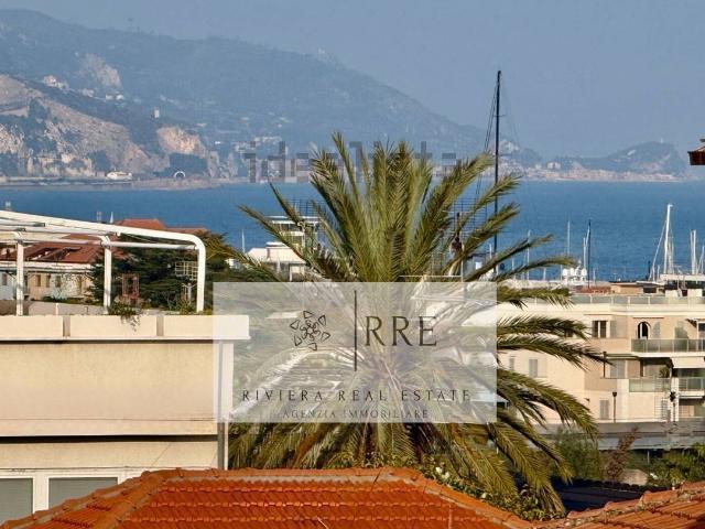 Appartamento in vendita a Loano, Liguria