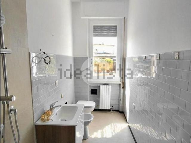 Appartamento in vendita a Voghera, Lombardia