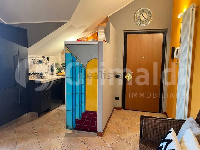 Attico in vendita a Locate Triulzi, Lombardia
