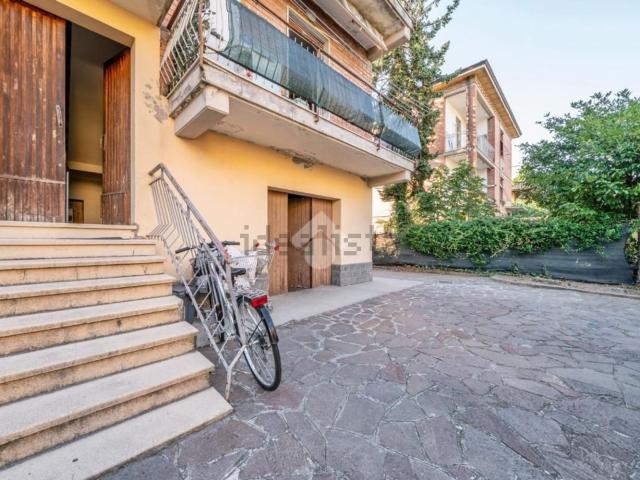 Appartamento in vendita a Carrozzone-Betonica, Re