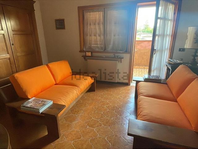 Appartamento in vendita a Rivergaro, Reggio Emilia