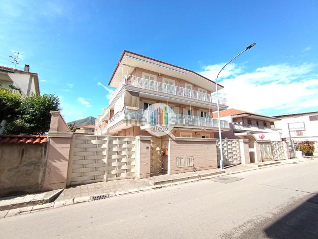 Appartamento in vendita a San Prisco, Campania