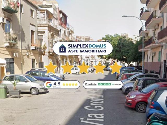 Appartamento in vendita a Centro storico, Catania