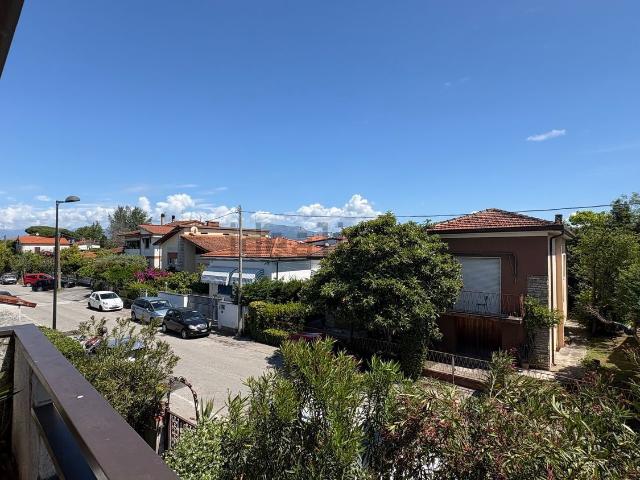 Appartamento in vendita a Torre del Lago Puccini, Viareggio